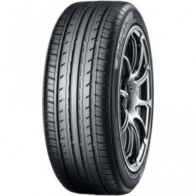 NEUMATICO YOKOHAMA BLUEARTH ES32 165 60 15 77 H